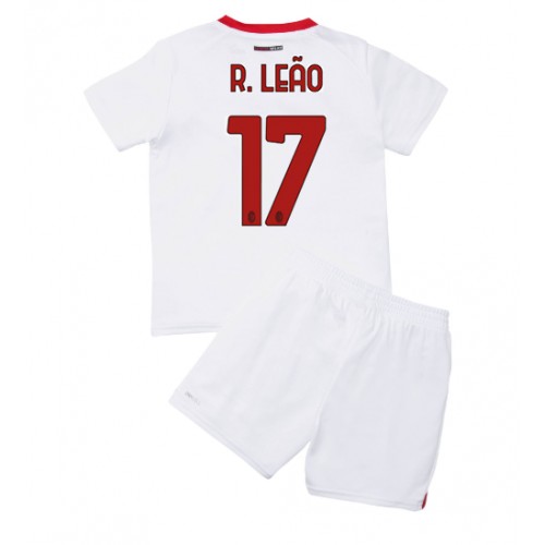AC Milan Rafael Leao #17 Bortedraktsett Barn 2022-23 Kortermet (+ Korte bukser) AC Milan Rafael Leao #17 Bortedraktsett Barn 2022-23 Kortermet (+ Korte bukser)